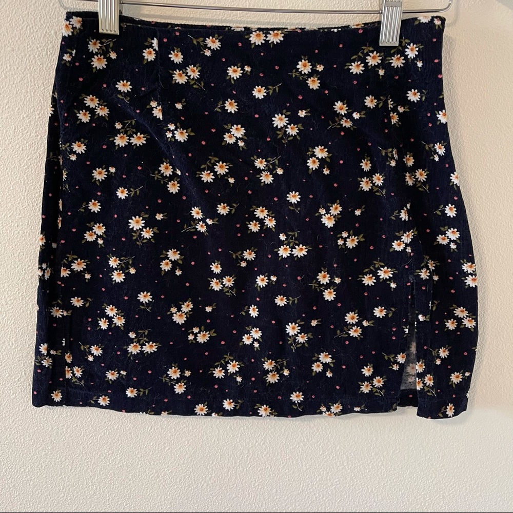 Princess Polly Y2K Corduroy Black Ditsy Floral Mini Skirt Retro Prairie-4